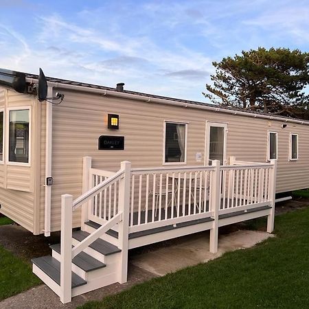 Newquay Bay Resort - Spacious - Sleeps 6 - Close To Porth Beach Exterior photo