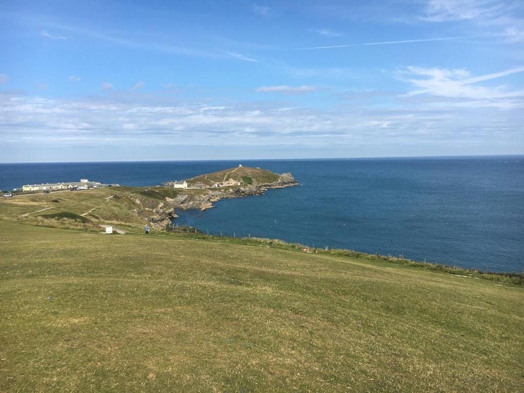 Newquay Bay Resort - Spacious - Sleeps 6 - Close To Porth Beach Exterior photo