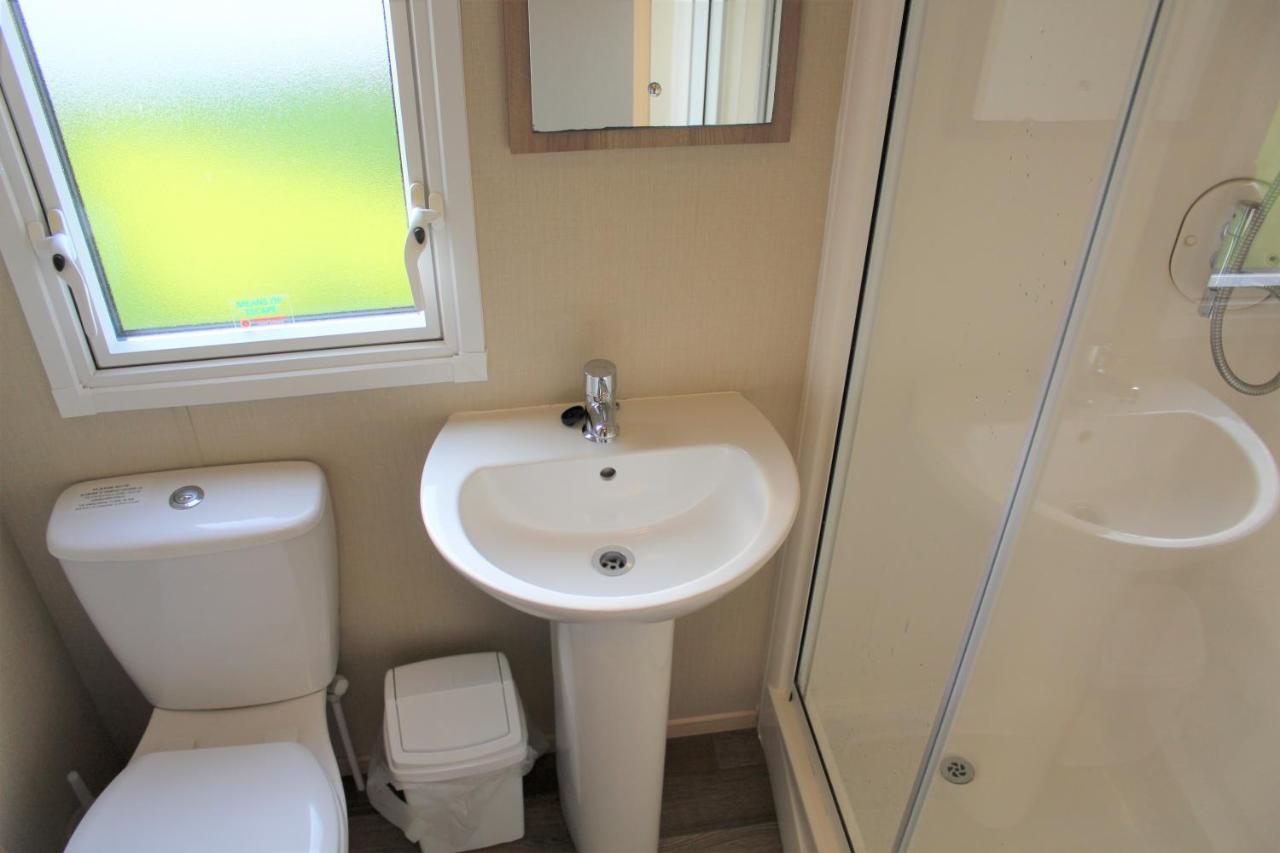 Newquay Bay Resort - Spacious - Sleeps 6 - Close To Porth Beach Exterior photo