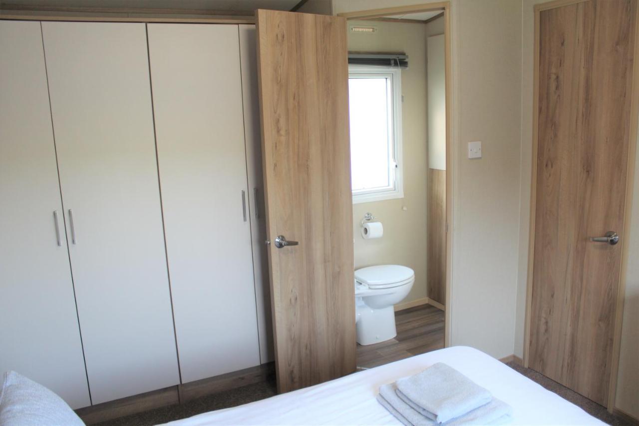 Newquay Bay Resort - Spacious - Sleeps 6 - Close To Porth Beach Exterior photo