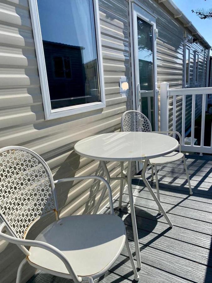 Newquay Bay Resort - Spacious - Sleeps 6 - Close To Porth Beach Exterior photo